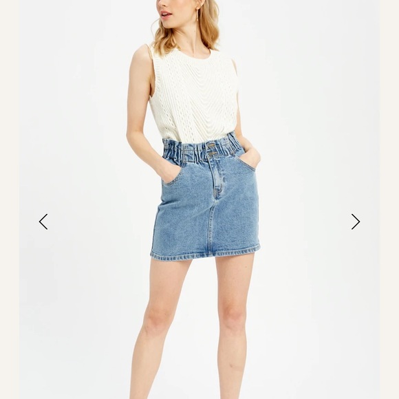 Sweet perfectly distressed jean skirt w shirred elasticated waist & retro vibe - Picture 2 of 14